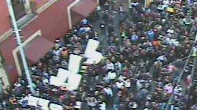Protestan trabajadores independientes en Congreso CDMX . Noticias en tiempo real