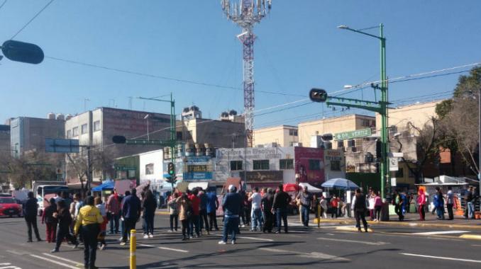 Locatarios del mercado Hidalgo y autoridades llegan a acuerdo. Noticias en tiempo real