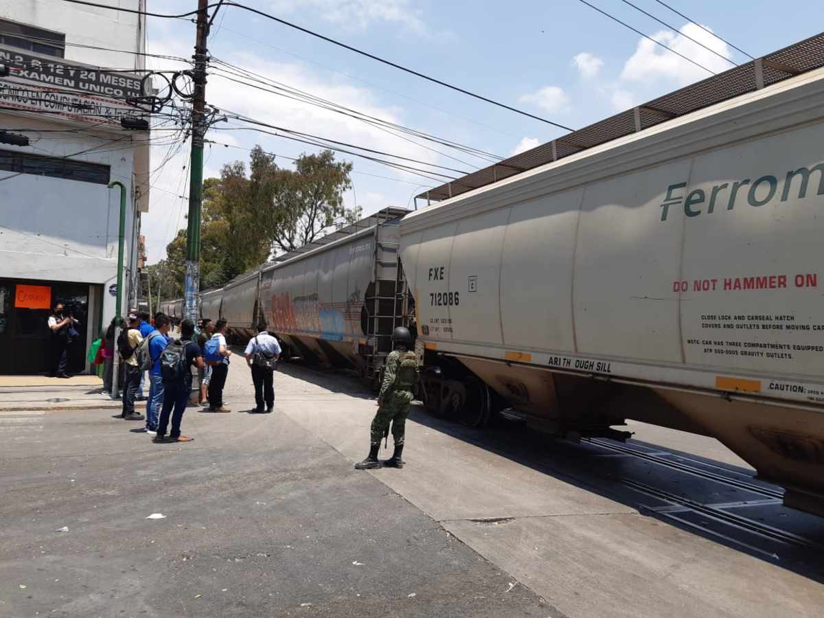 Descarrila tren en Ecatepec y provoca caos en Vía Morelos . Noticias en tiempo real