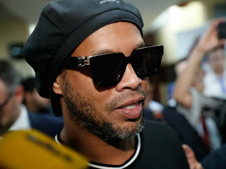 Liberan a Ronaldinho tras ser detenido en Paraguay. Noticias en tiempo real