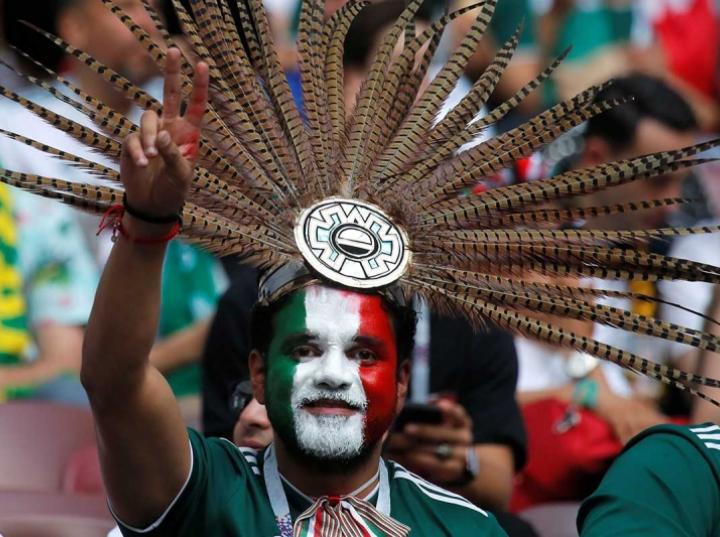 México es multada por el grito homófobo de los aficionados cada vez que sacaba de puerta el meta Manuel Neuer (Reuters)