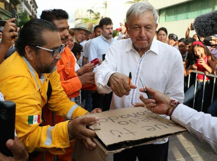 Transición ordenada evitó inestabilidad financiera: López Obrador