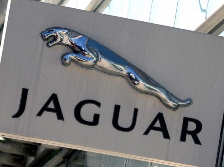 Caos financiero pega a Jaguar Land Rover; eliminará 4,500 empleos