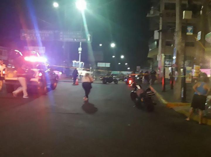 Se enfrentan policías con civiles armados en Acapulco