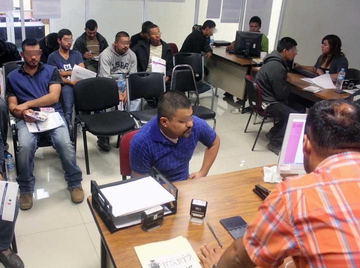 Desde 2015 son repatriados cerca de 50 mil mexicanos, informa la CNDH. Foto archivo: Cuartoscuro