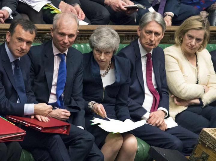 El gobierno y el opositor Partido Laborista británicos buscaban de forma urgente un nuevo plan para la salida del país de la Unión Europea. FOTO: AP