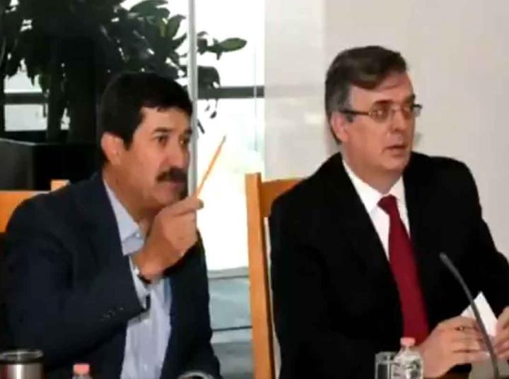 Javier Corral, gobernador de Chihuahua y Marcelo Ebrad, secretario de Relaciones Exteriores / Foto: Especial