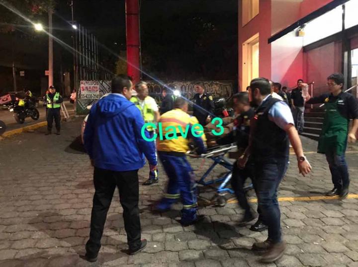Intento de asalto en Periférico Sur deja un vigilante herido. Foto: Clave 3 