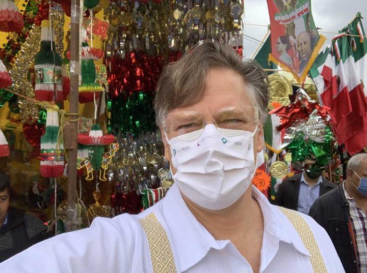 Embajador de EEUU en México visita el Mercado Sonora