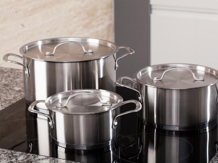 ¿Sabes cómo 'curar' las ollas de aluminio? Foto: iStock 
