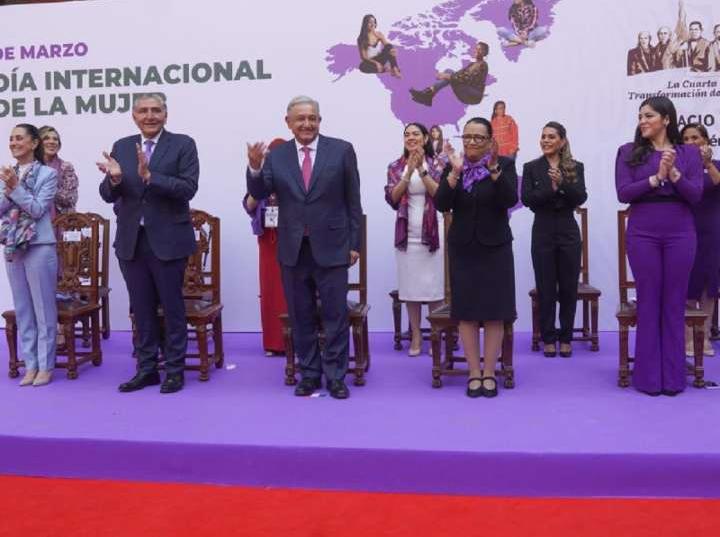 López Obrador asegura que la 4T es feminista | FOTO: ESPECIAL
