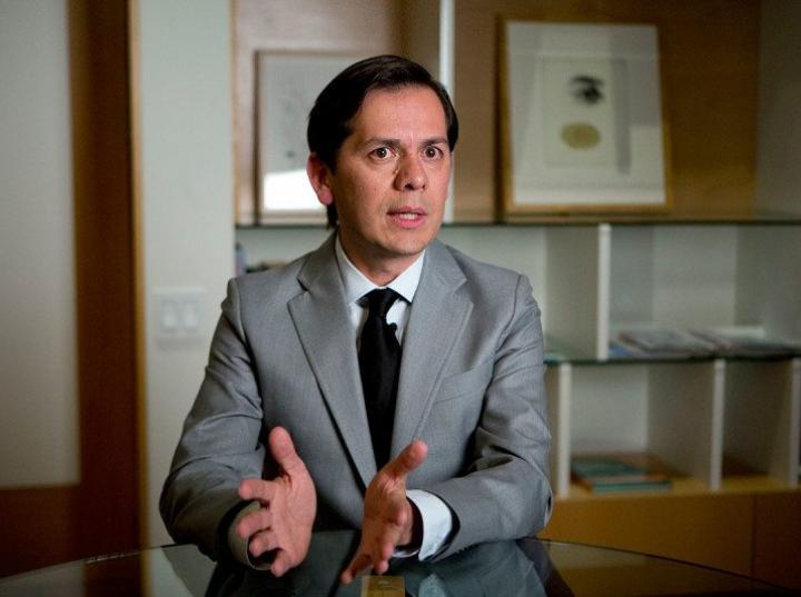 Médico mexicano destaca en innovación genética mundial