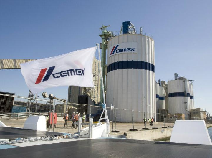Cemex cumple 25 años como una firma multinacional