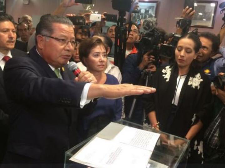 Diálogo y la conciliación para dirimir conflictos en Veracruz: Flavino Ríos