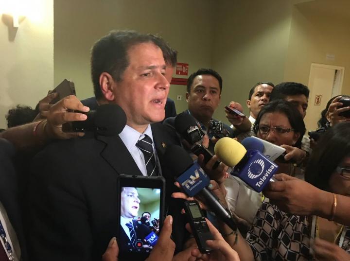 Una decepción que OEA no acepte resolución sobre Venezuela: Luis Florido