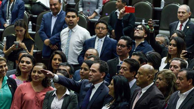 Cámara de Diputados ratifica a Herrera en Hacienda. Noticias en tiempo real