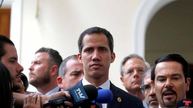 Maduro busca desmantelar partido de Guaidó por 