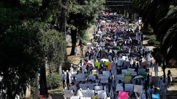 Puebla exige justicia por homicidio de estudiantes de medicina. Noticias en tiempo real