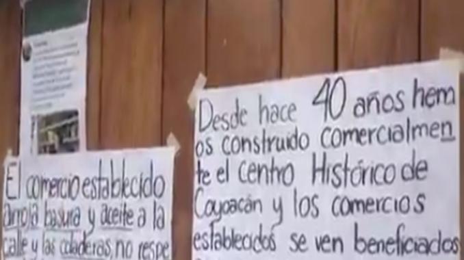 Protestan ambulantes frente a casa de diputada Leticia Varela. Noticias en tiempo real