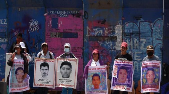 La trágica noche de Iguala: verdades históricas que mantienen sin respuesta a los padres de los 43. Noticias en tiempo real