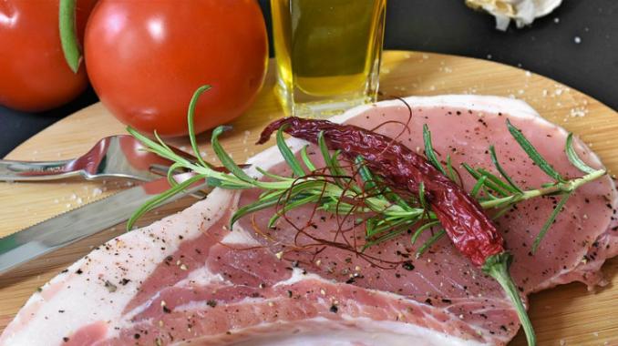 Consumir carne de cerdo es benéfico para la salud. Noticias en tiempo real